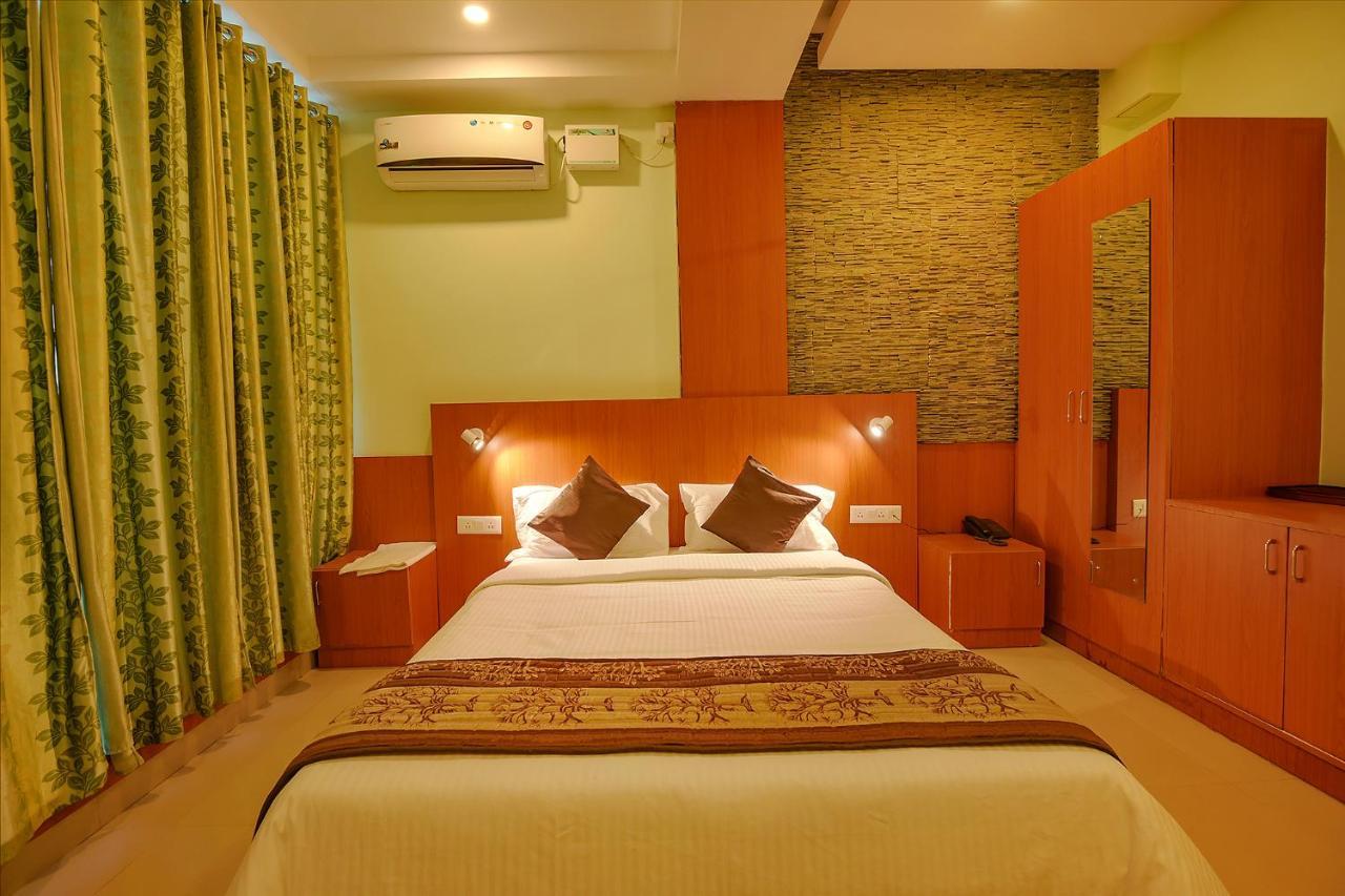 Fabhotel The Btm Palace - Btm Layout Nr Gopalan Innovation Mall Бангалор Экстерьер фото