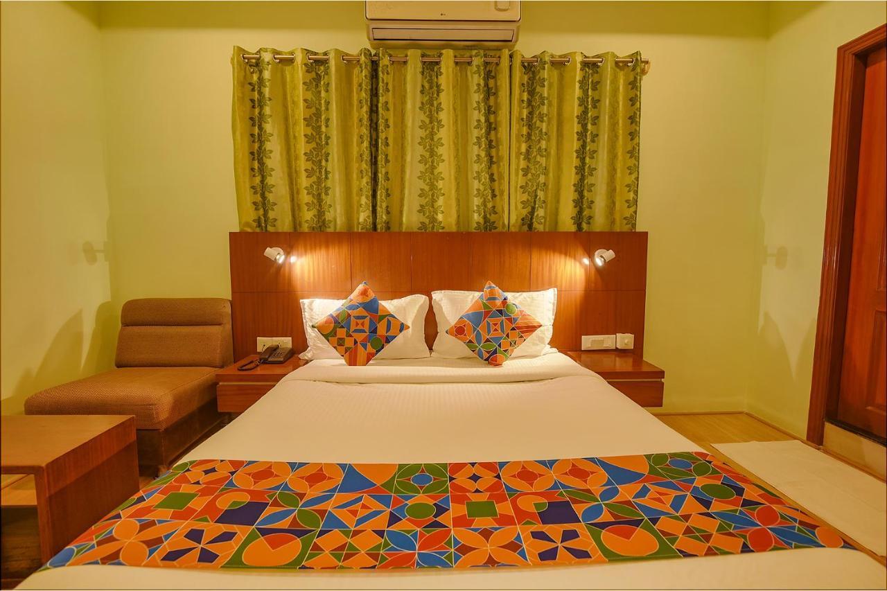 Fabhotel The Btm Palace - Btm Layout Nr Gopalan Innovation Mall Бангалор Экстерьер фото