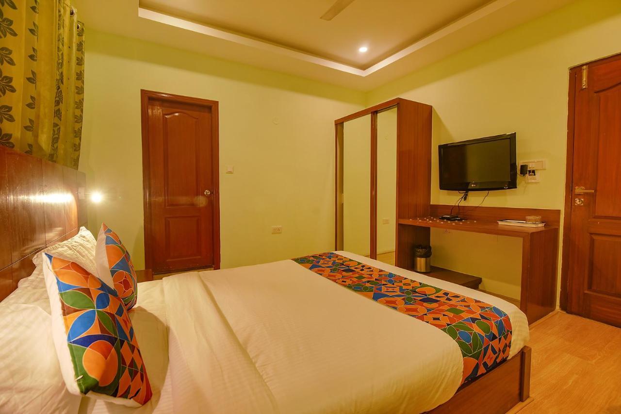 Fabhotel The Btm Palace - Btm Layout Nr Gopalan Innovation Mall Бангалор Экстерьер фото